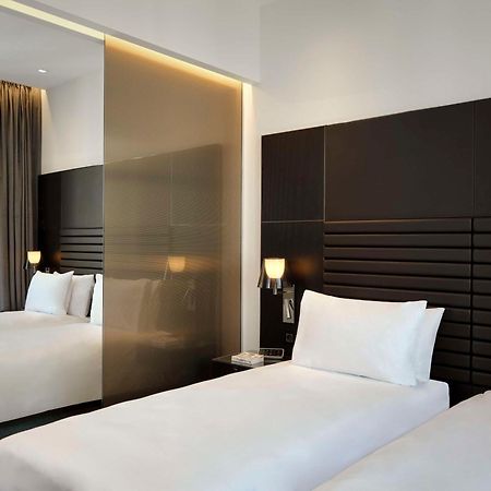Art'Otel Zagreb, Powered By Radisson Hotels Kültér fotó A room at the hotel